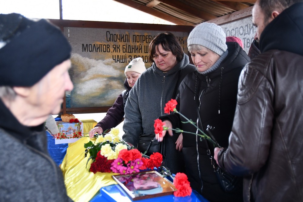 Нікополь сьогодні провів в останню путь полеглого Захисника 6 Нікополь сьогодні провів в останню путь полеглого Захисника 6