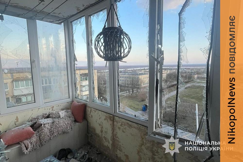 Поранений, пошкоджені будинки і транспорт: наслідки обстрілів Нікополя та області зафіксували поліцейські (фото) 1 Нікополя 7