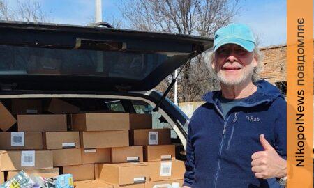 Нікопольському притулку для тварин волонтер з Британії привіз допомогу 2