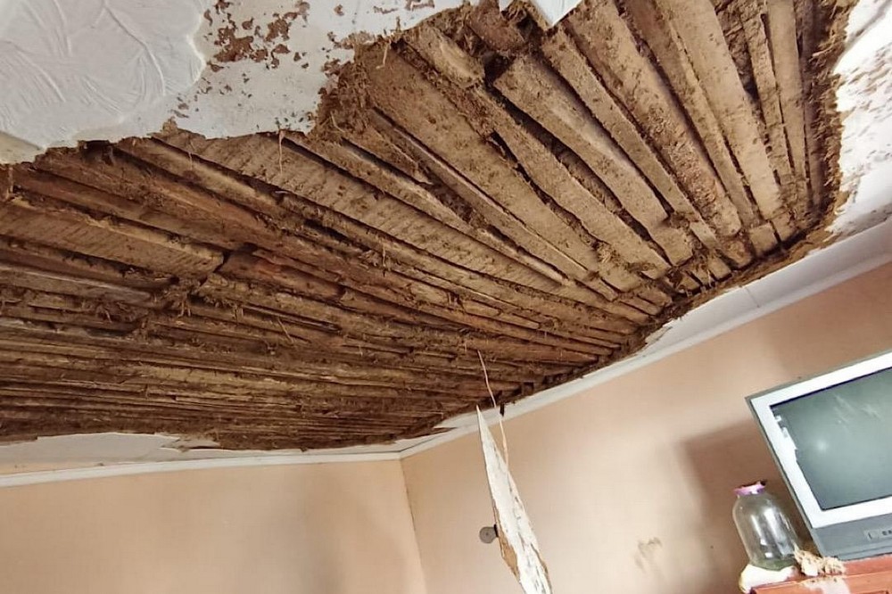 Понад 100 ударів по Нікополю та району 5