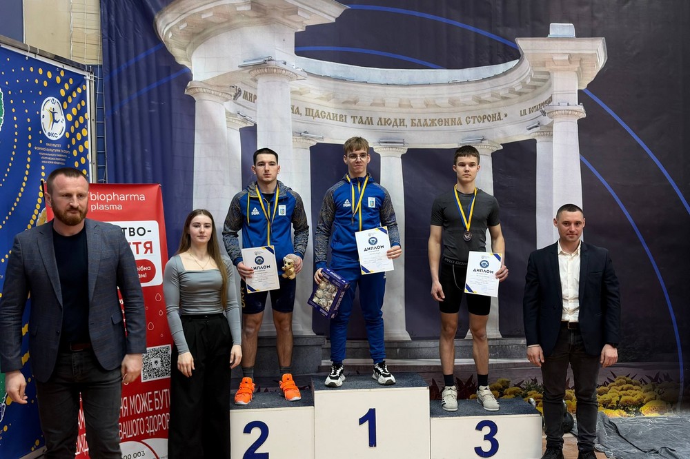 Спортсмени з Нікопольщини вдали виступили на чемпіонаті України з гирьового спорту 4