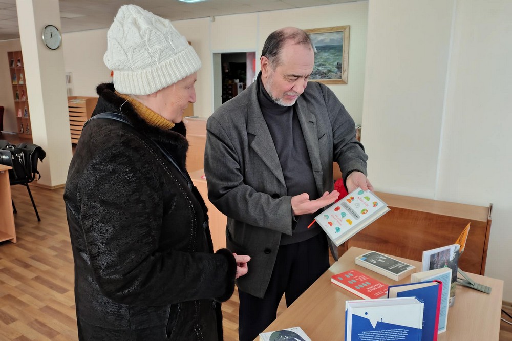 Центральній бібліотеці Нікополя 2