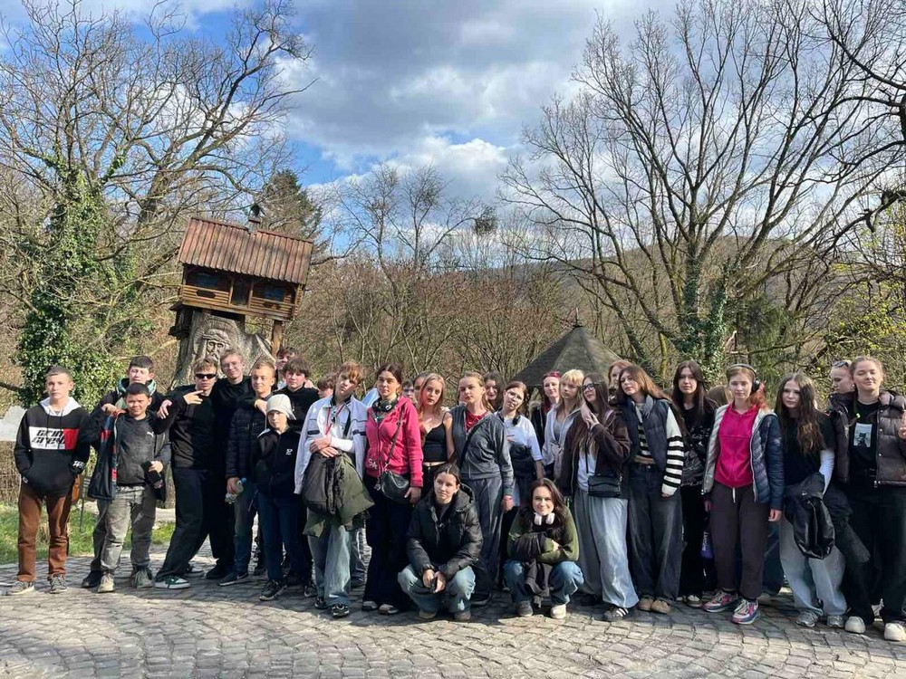 У Нікополі розпочався оздоровчий сезон 2026 року для дітей пільгових категорій (фото) (15) У Нікополі розпочався оздоровчий сезон 2026 року для дітей пільгових категорій (фото) (15)