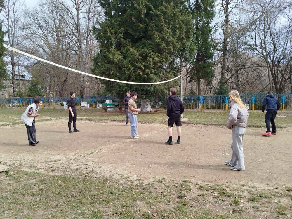 У Нікополі розпочався оздоровчий сезон 2026 року для дітей пільгових категорій (фото) (2) У Нікополі розпочався оздоровчий сезон 2026 року для дітей пільгових категорій (фото) (2)