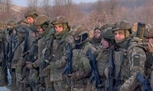 «Це новий етап мого життя»: відома волонтерка з Нікопольщини стала до лав ЗСУ