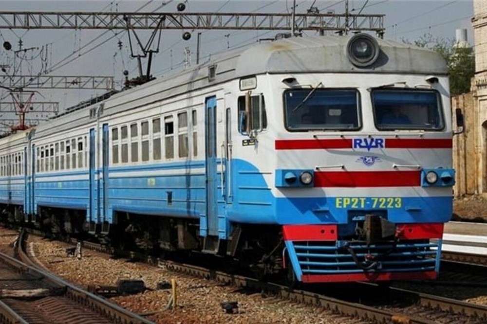 В тому числі і по станції Нікополь: на Дніпропетровщині 9 березня не курсуватимуть або змінять рух деякі електрички 1 на Дніпропетровщині 9 березня не курсуватимуть або змінять рух деякі електрички