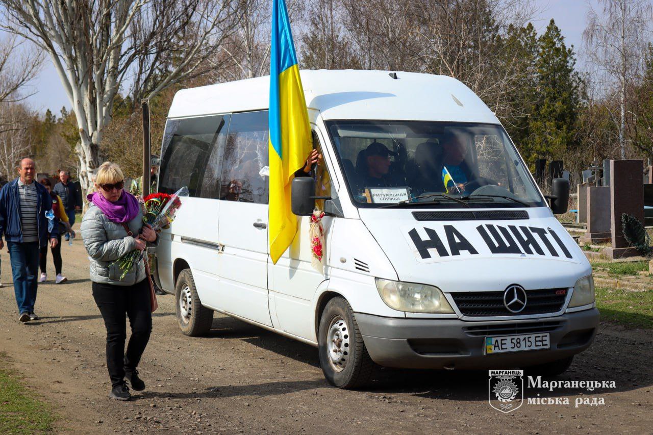Вбиті росією мешканці Нікопольщини: Захисник з Марганця Богдан Нємцов помер 18 березня