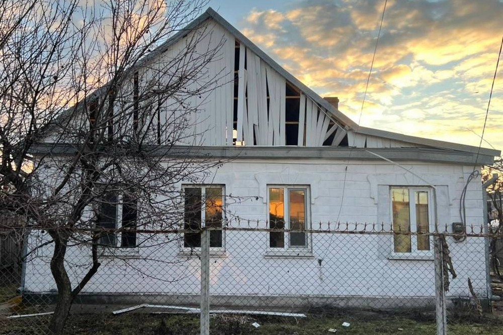 У Нікополі є загиблий і поранена – ворог накрив місто «Градом», також під ударом були Нікопольський, Самарівський і Синельниківський райони (фото)