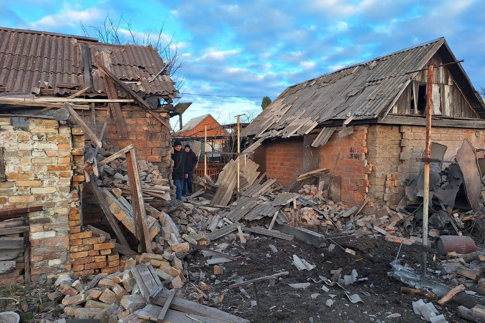 У Нікополі є загиблий і поранена – ворог накрив місто «Градом», також під ударом були Нікопольський, Самарівський і Синельниківський райони (фото)