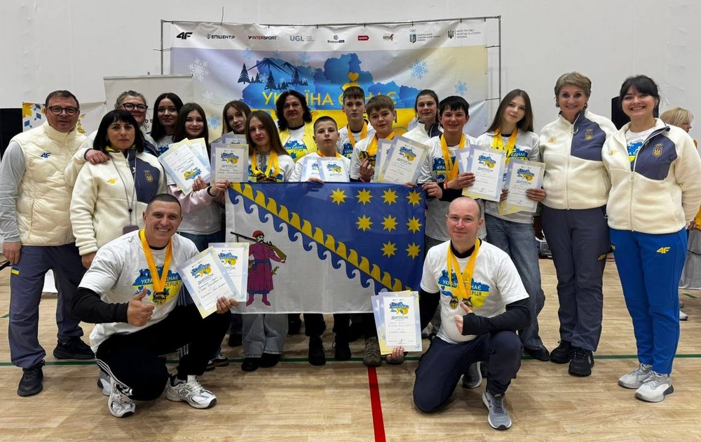 Команда з Нікопольщини отримала блискучі результати у Всеукраїнському конкурсі «Україна єднає серця»