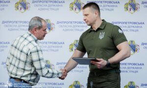 29 працівників ЖКХ Дніпропетровщини отримали нагороди від держави і області
