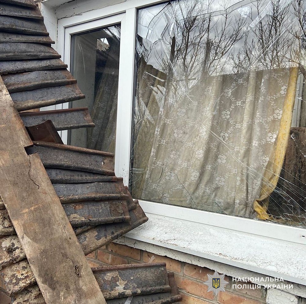 Удари по АЗС на Нікопольщині, поранені у Павлоградському і Синельниківському районах, атака на Криворіжжя – поліція про наслідки ворожого терору за добу