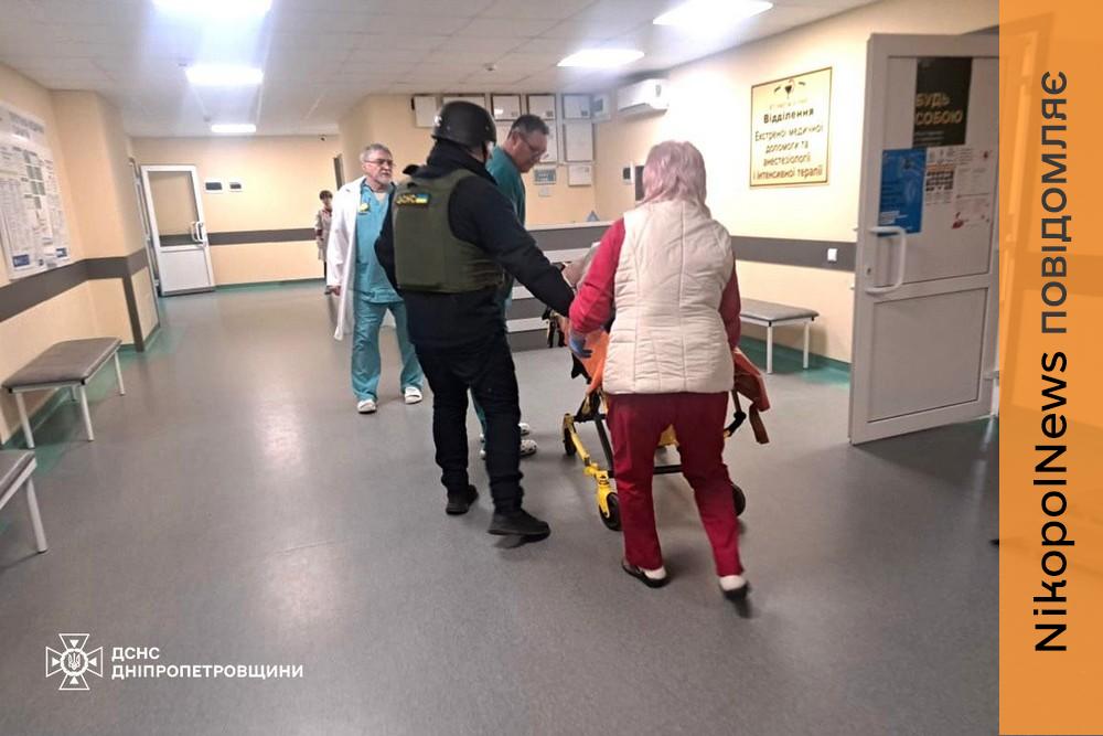 Криваві обстріли Нікополя і району та Синельниківщини, загиблі і поранені – у ДСНС оприлюднили фото і розповіли подробиці 1 Криваві обстріли Нікополя і району та Синельниківщини, загиблі і поранені – у ДСНС оприлюднили фото і розповіли подробиці