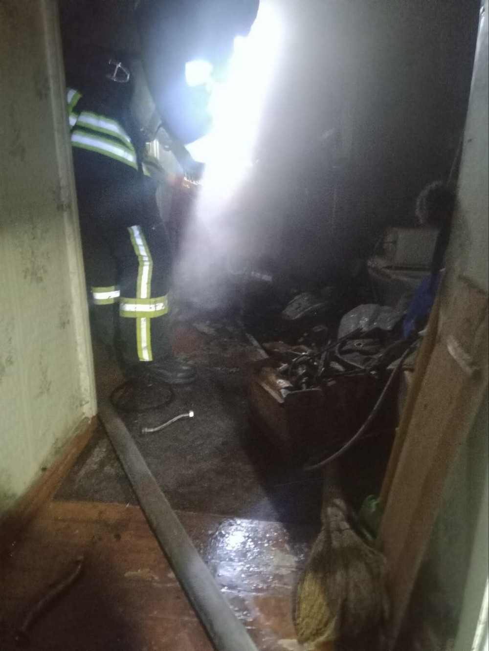 Не обійшлося без жертв і хибних викликів: звіт про роботу ДСНС у Марганці за тиждень