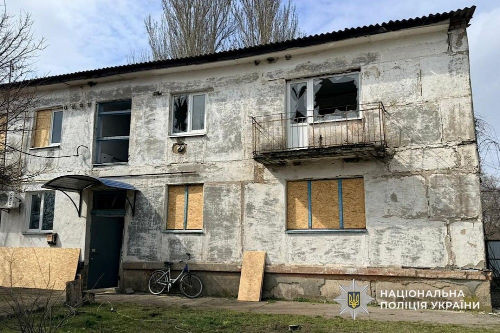 Поранені у Нікополі, Дніпрі і Кам’янському районі: поліція показала наслідки ворожих ударів по Дніпропетровщині Поранені у Нікополі, Дніпрі і Кам’янському районі: поліція показала наслідки ворожих ударів по Дніпропетровщині