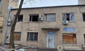 Поранені у Нікополі, Дніпрі і Кам’янському районі: поліція показала наслідки ворожих ударів по Дніпропетровщині