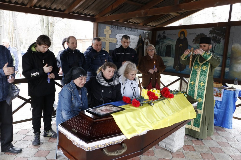 Нікополь сьогодні провів в останню путь Захисника Нікополь сьогодні провів в останню путь Захисника