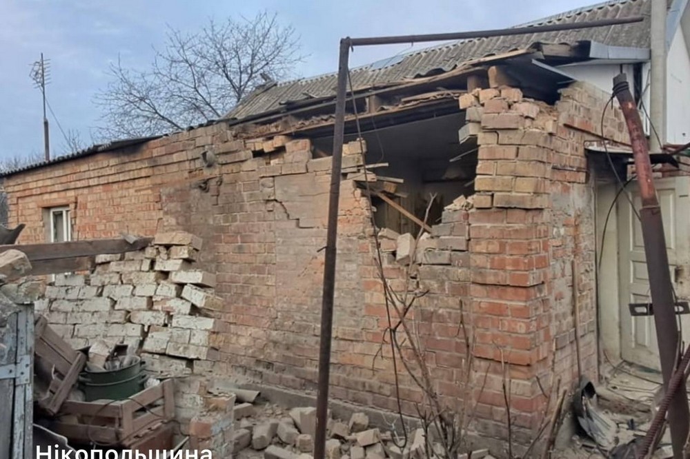 у Нікополі 10 у Нікополі 10