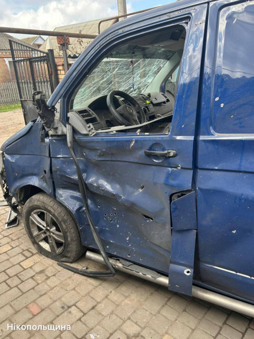 у Нікополі 10 у Нікополі 10