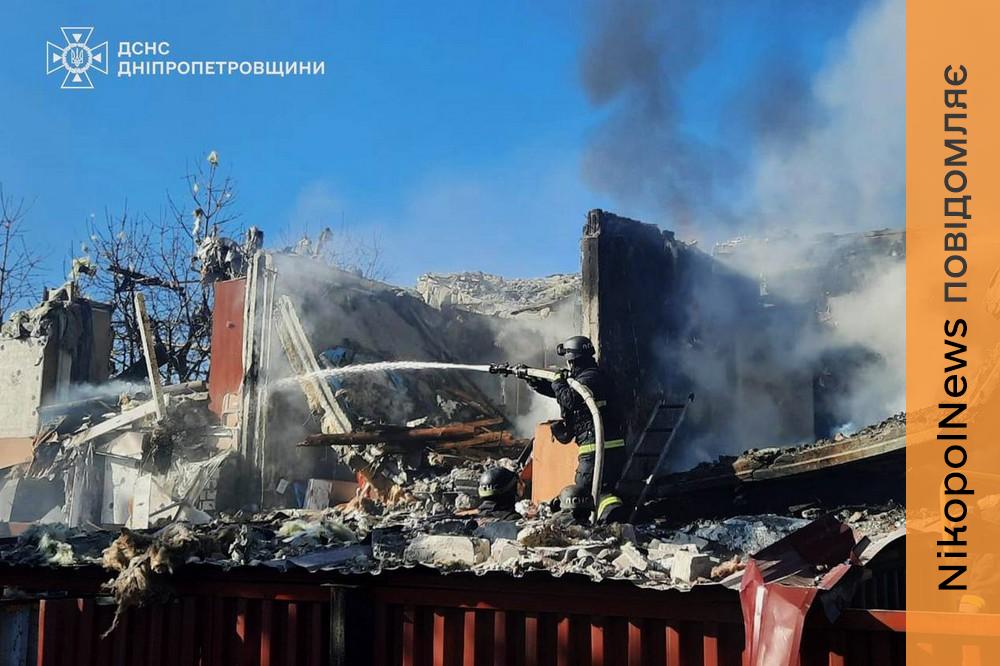 Ворог атакував три райони Дніпропетровщини 11 березня: є вбита, поранений та багато руйнувань (фото) 1 у Нікополі 4