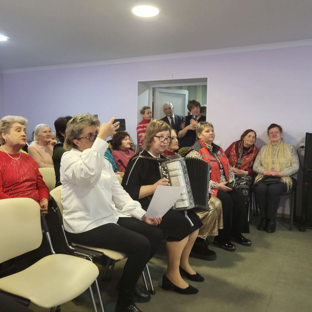 у терцентрі Покрова 3 у терцентрі Покрова 3