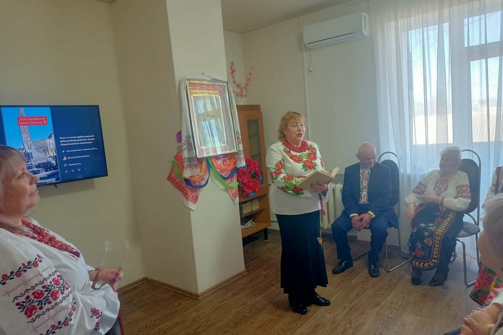 у територіальному центрі Нікополя 7