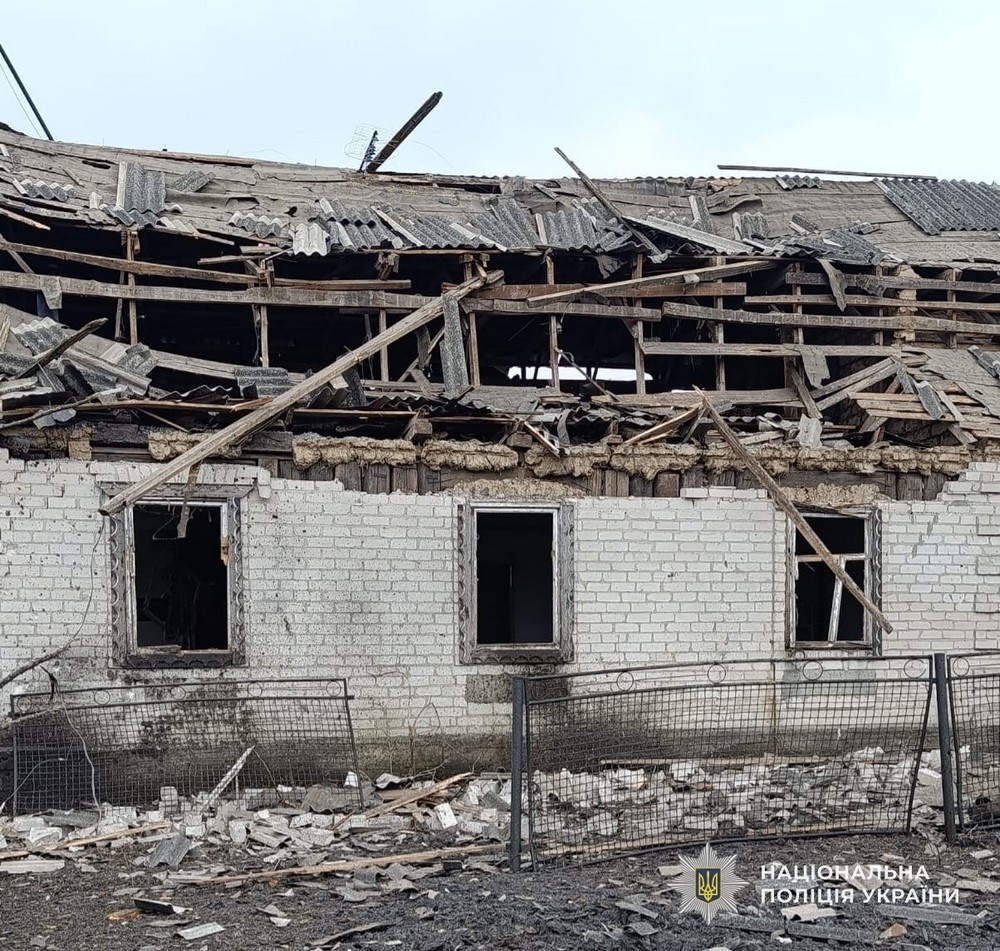 Понад 80 ударів по Нікополю і району, і знову лунають вибухи, троє поранених в області за добу – поліція (фото)