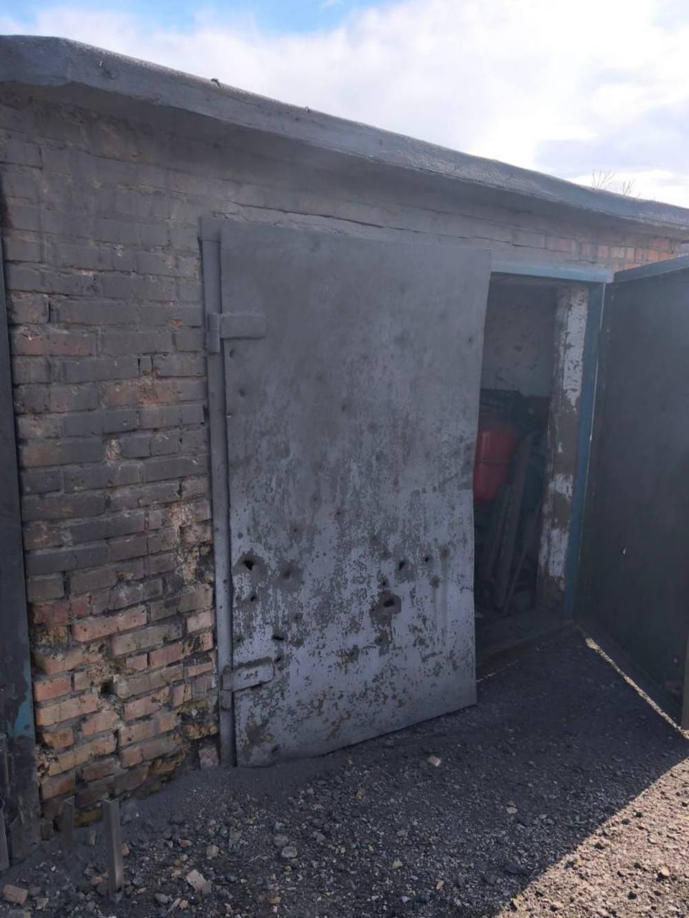 ворог атакував Нікополь та район 9