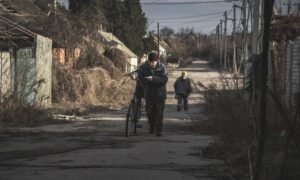 з прифронтового Нікополя