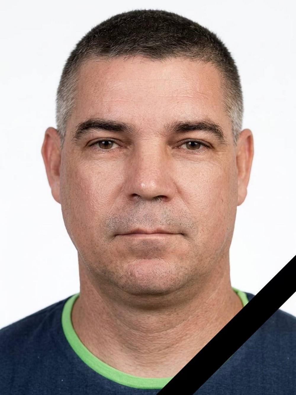 «Він був люблячим сином, турботливим чоловіком і найкращим батьком»: дружина вбитого у Нікополі Сергія Ячина звернулася до містян «Він був люблячим сином, турботливим чоловіком і найкращим батьком»: дружина вбитого у Нікополі Сергія Ячина звернулася до містян