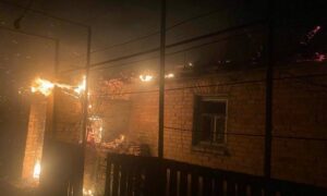 На Нікопольщині постраждали жінка і діти – серед них немовля, також ворог бив по Синельниківщині (фото)