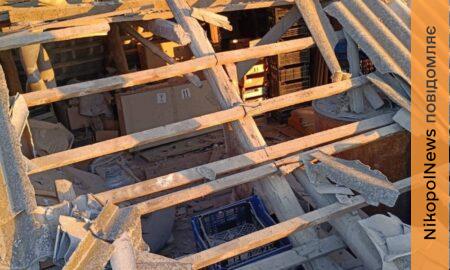 Нікопольщина під ударом РСЗВ та дронів – побито магазин, пошту, пожежне депо, також під обстрілами були Криворіжжя і Синельниківщина (фото)