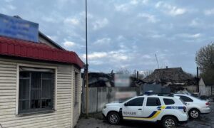 БпЛА влучив у багатоповерхівку в Нікополі і поранив жінку, інший дрон переслідував і поранив поліцейських, також під ударом ворога були район, Павлоград і Синельниківщина (фото)