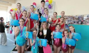 Юні акробати з Покрова здобули перемоги на чемпіонаті в Луцьку
