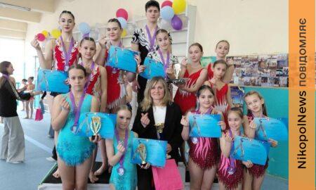Юні акробати з Покрова здобули перемоги на чемпіонаті в Луцьку