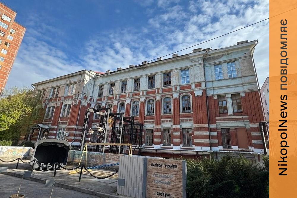 Постраждали усі сім корпусів: як виглядає «Дніпровська політехніка» після нічного удару РФ (фото)