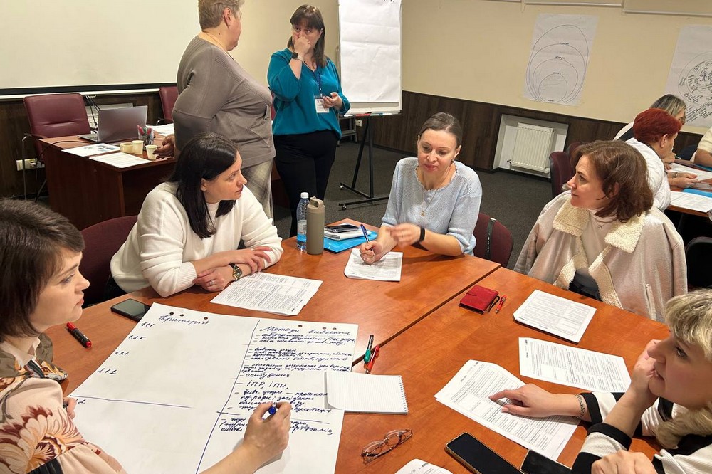 Освітяни Покрова підвищують фаховий рівень з метою підтримки дітей, постраждалих від війни Освітяни Покрова підвищують фаховий рівень з метою підтримки дітей, постраждалих від війни