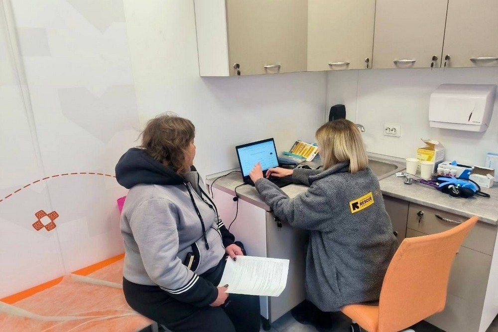 Продовжує працювати мобільна клініка на Нікопольщині: які послуги можна отримати (фото)