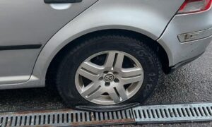 Оприлюднено відео моменту, як дрон у Нікополі атакував авто волонтерів