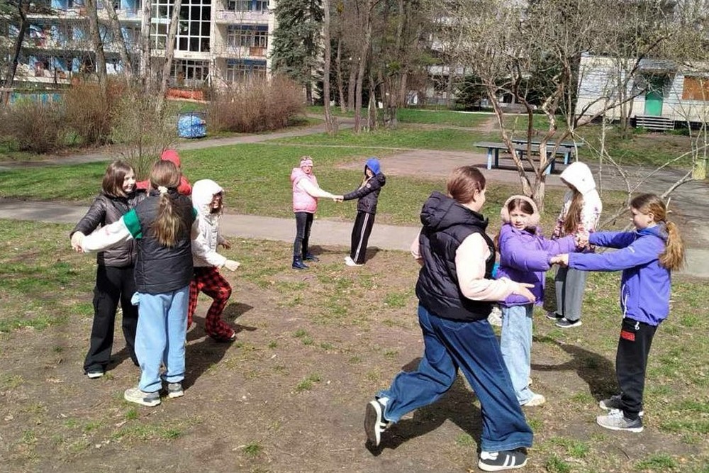 Восьмеро дітей з Нікополя безкоштовно відпочили в оздоровчих таборах «Артек» і повернулися з яскравими враженнями.