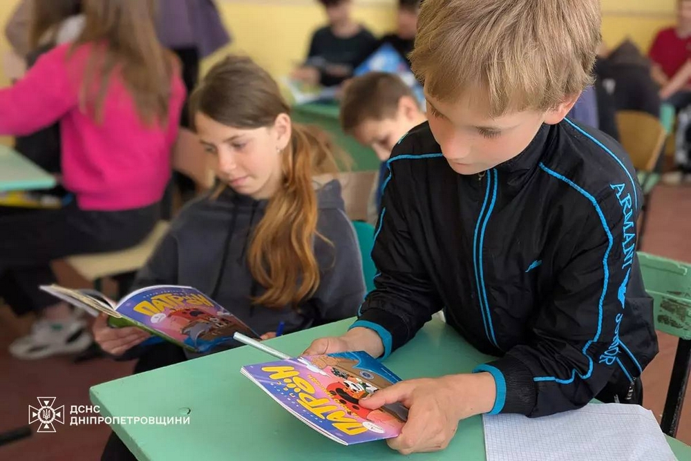 Як не потрапити в небезпеку: школярам Покровської громади нагадали правила мінної і пожежної безпеки