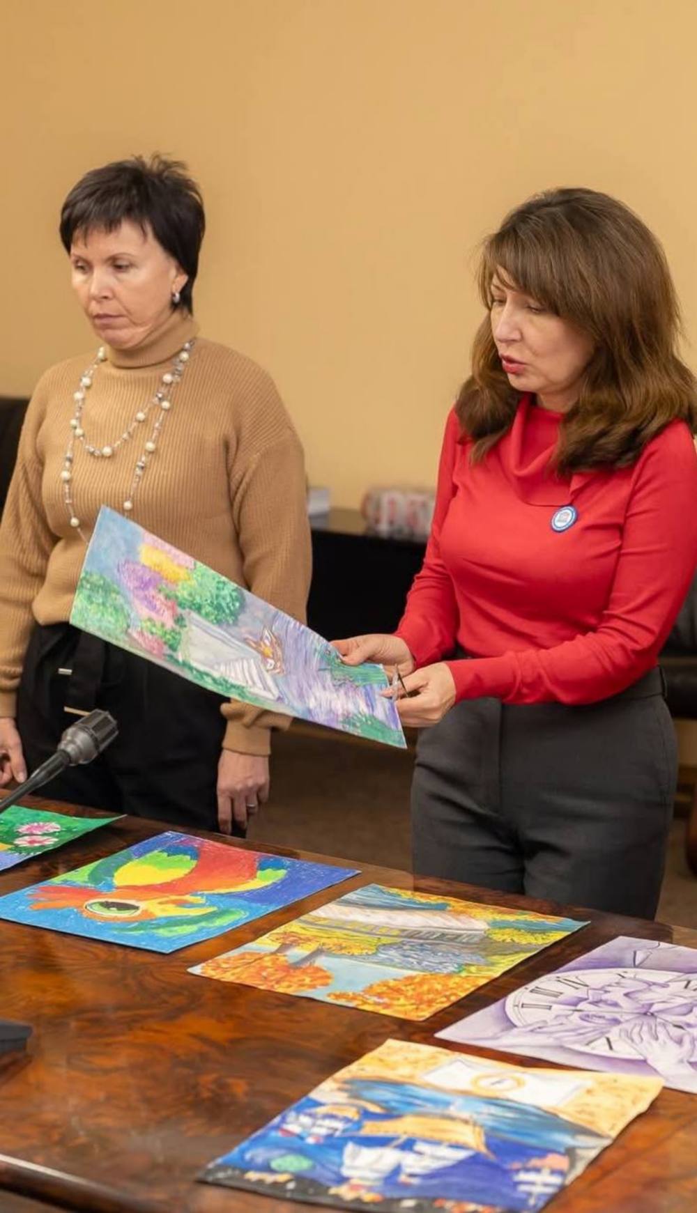 Дві юні художниці з Покровської громади стали переможицями конкурсу ілюстрацій 3