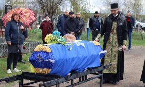 Марганець провів 4