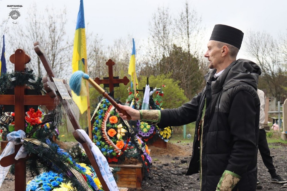 Марганець провів 7 Марганець провів 7