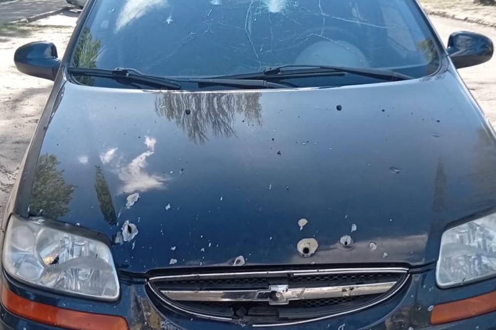 На Нікопольщині 6 постраждалих, серед них двоє дітей,  ворог атакував Дніпро і КАБом Синельниківщину 9