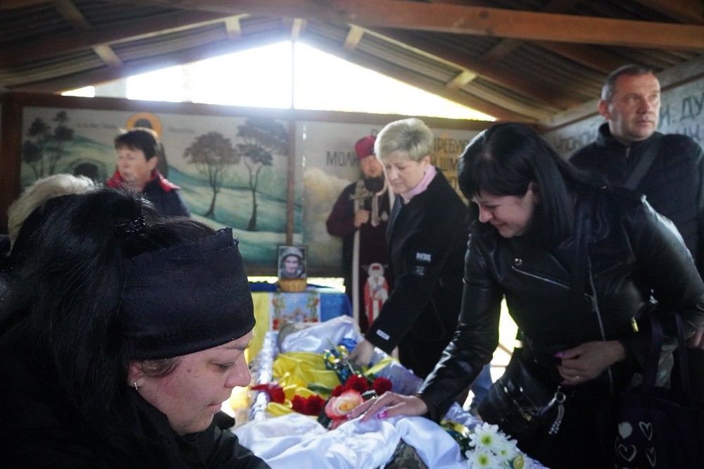 Нікополь провів 8