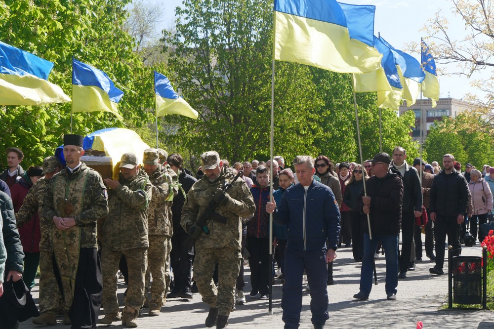 На Нікопольщині сьогодні провели в останню путь полеглого розвідника