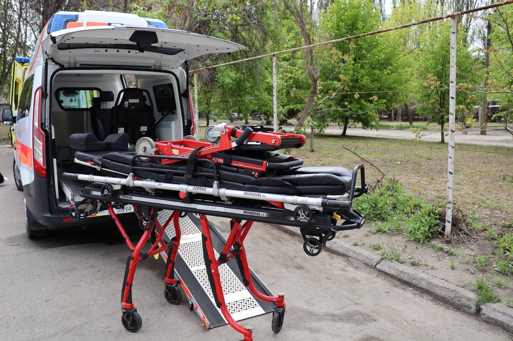 Центральна лікарня Покрова 6