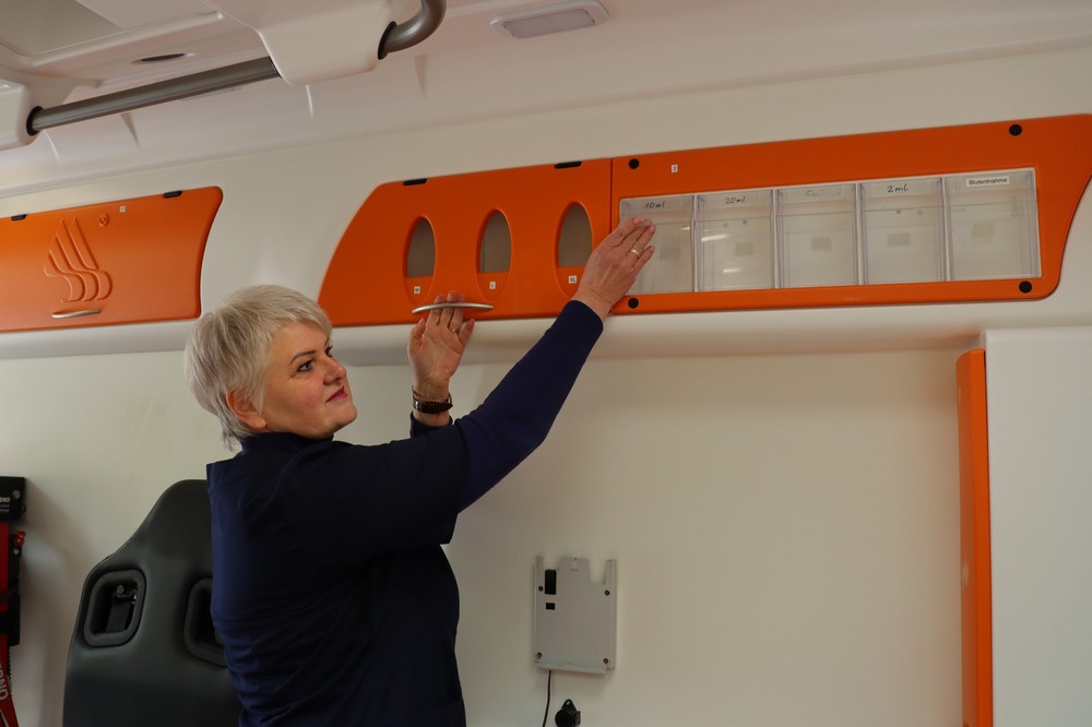 Центральна лікарня Покрова 7