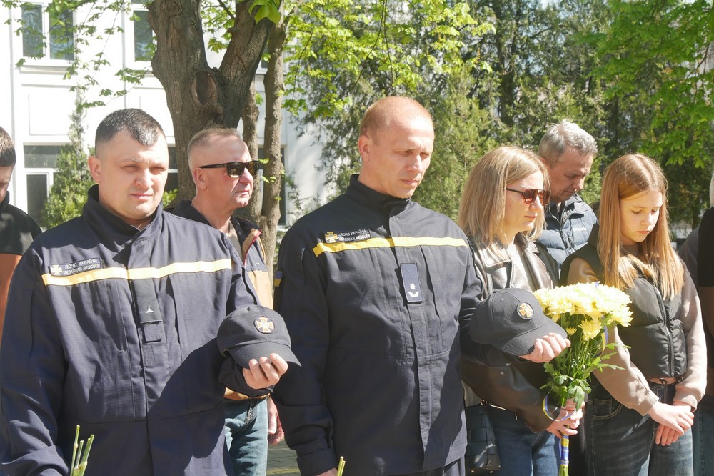 У Покрові сьогодні вшанували  героїв ліквідаторів аварії на ЧАЕС (фото) 2